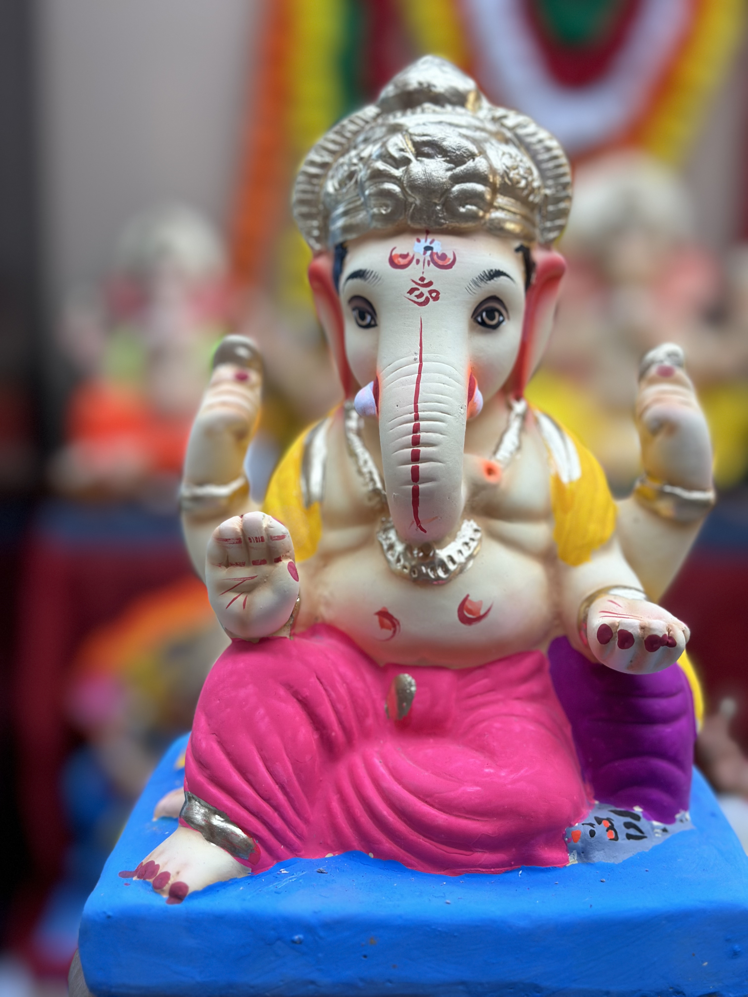 8 Inches Ganesh Idols made with clay