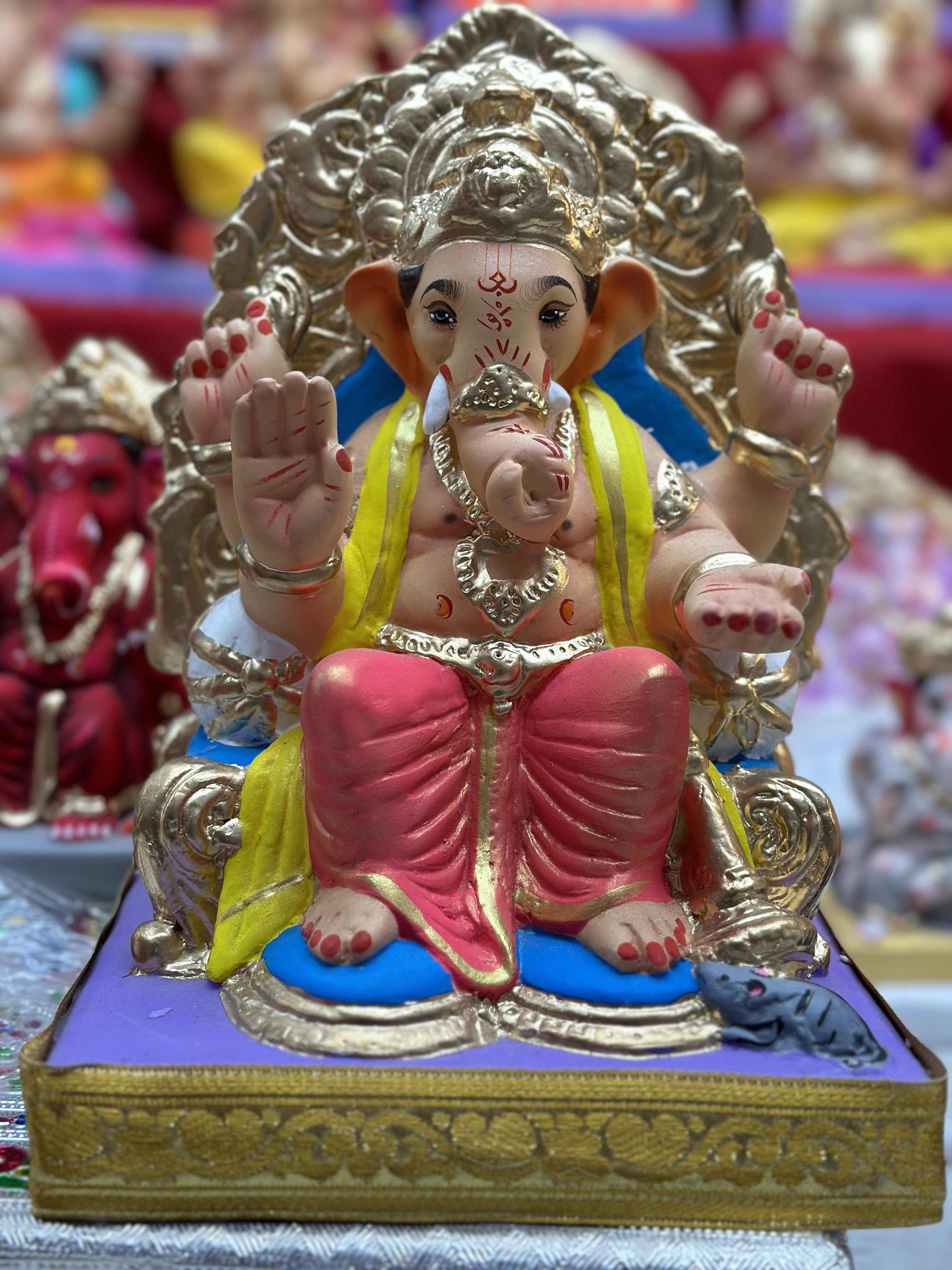 13 Inches Ganesh Idols made with clay
